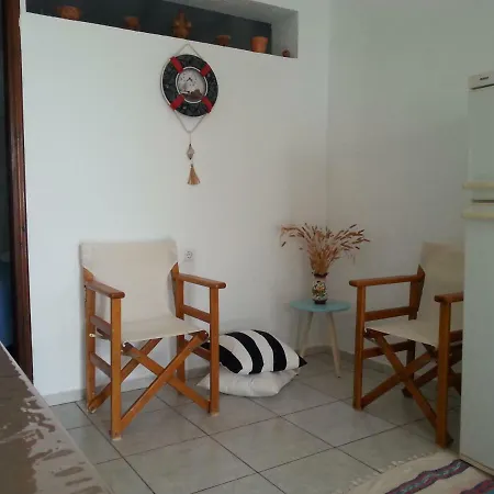 Panormitis Pizanias *