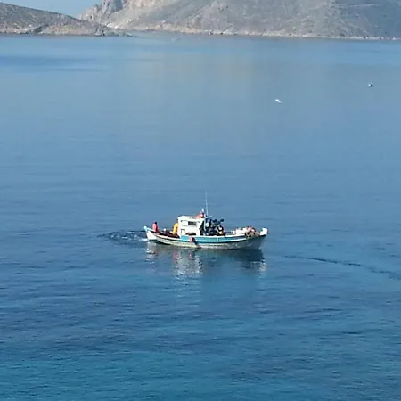 Panormitis Pizanias Apartment Skalia