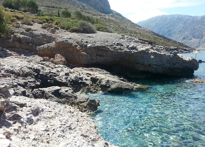 شقة Panormitis Pizanias