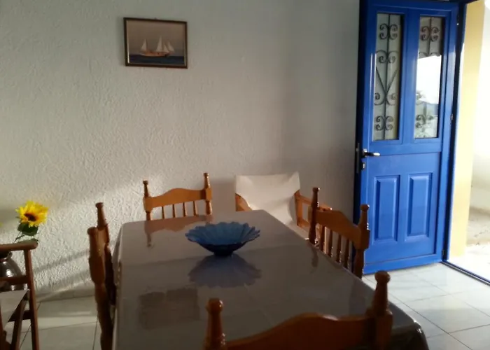 شقة Panormitis Pizanias *