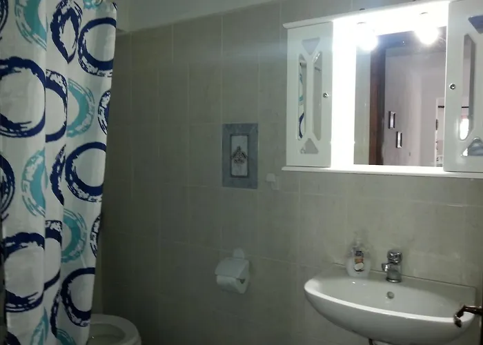 Panormitis Pizanias Skaliá